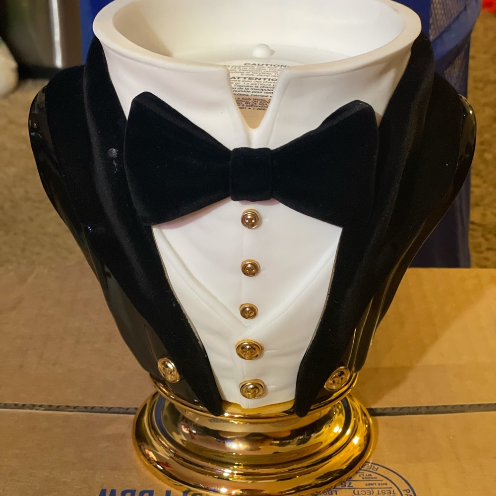 2021 Vampire Butler Headless Gentleman BBW HOLDER